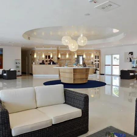 Отель Nicotel Ostuni 4*