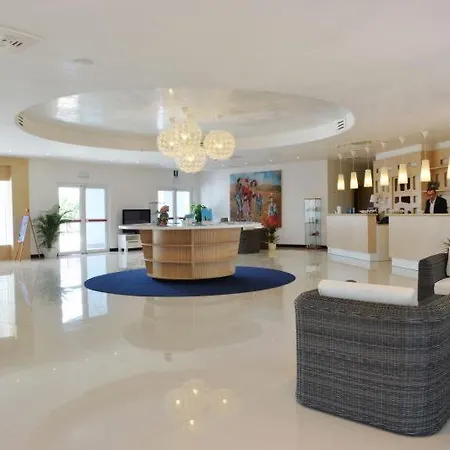 Nicotel Ostuni 4*